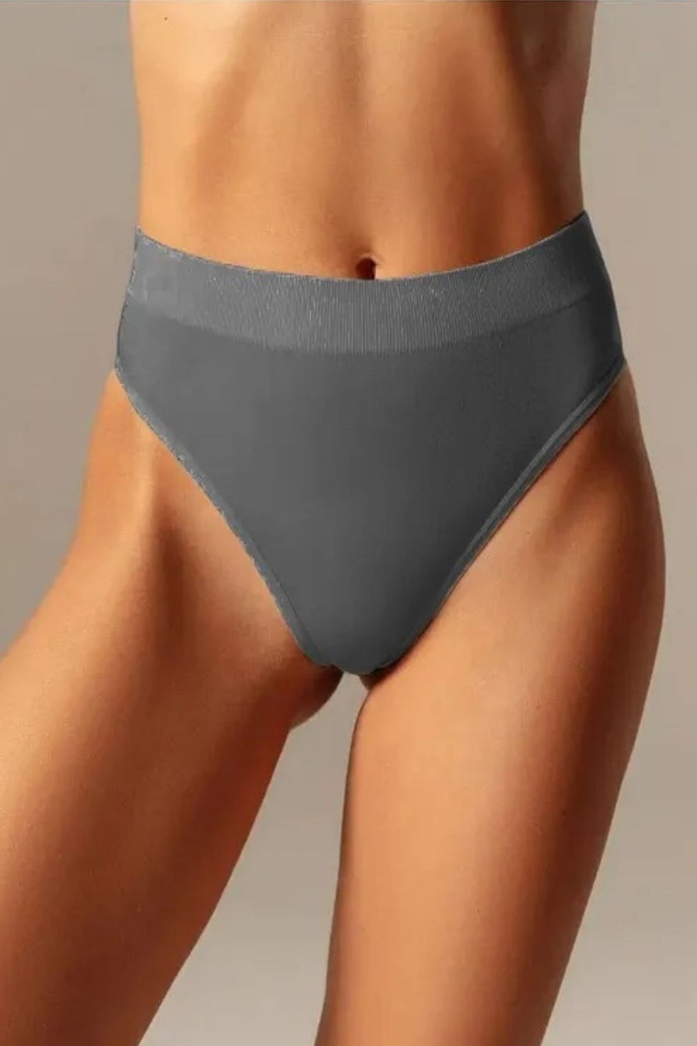 Mistirik Navelli Model Seamless Yumuşak Kumaşlı String Külot görsel 5