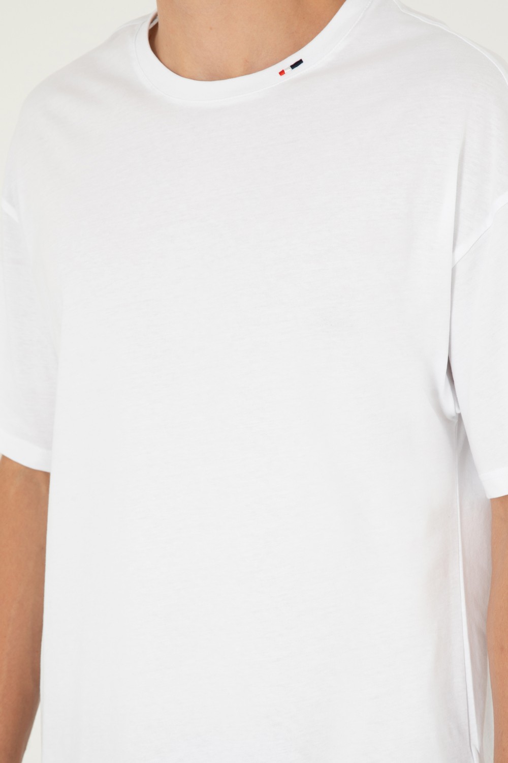 U.S. Polo Assn. Erkek Oversize Fit Bisiklet Yaka Beyaz Tişört 50294288-VR013 görsel 7