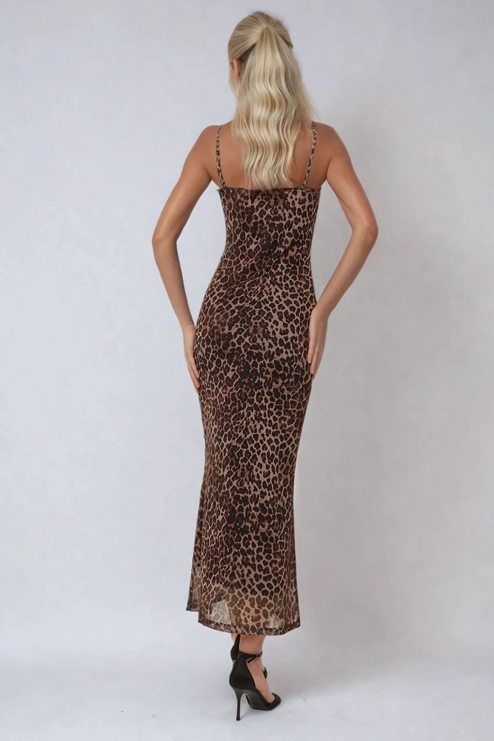 Hiccup Kadınlar Desenli Askılı Bodycon Maxi Elbise Kahverengi görsel 4
