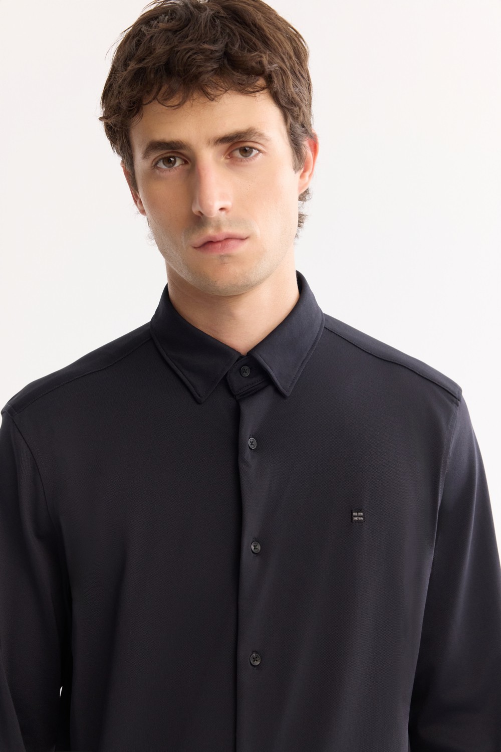 AVVA Erkek Siyah Klasik Yaka Hızlı Kuruyan Non-Iron Teknik Kumaş Slim Fit Gömlek A52Y2122 görsel 2