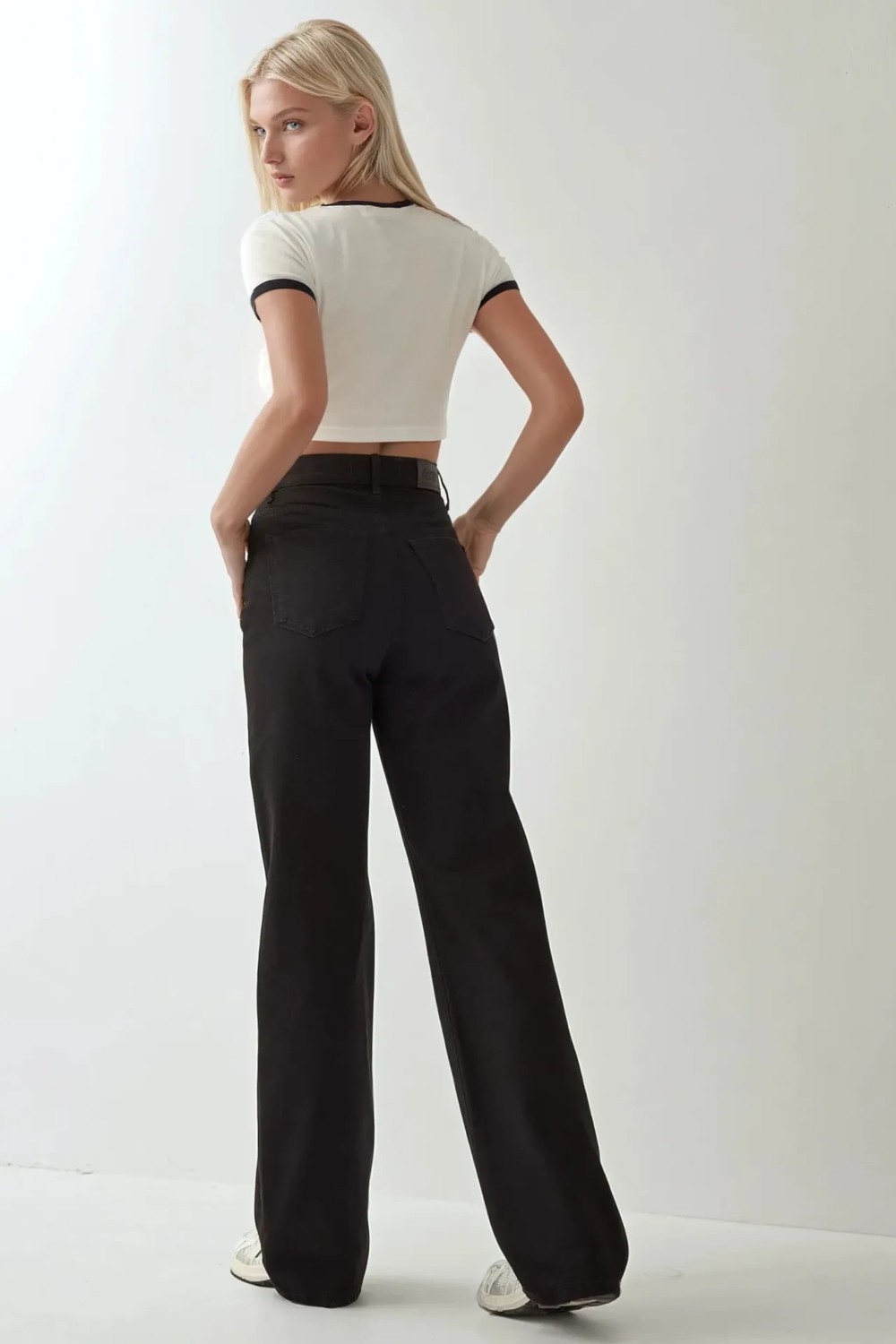Hiccup Kadınlar Straight Fit Denim Pantolon Siyah görsel 4