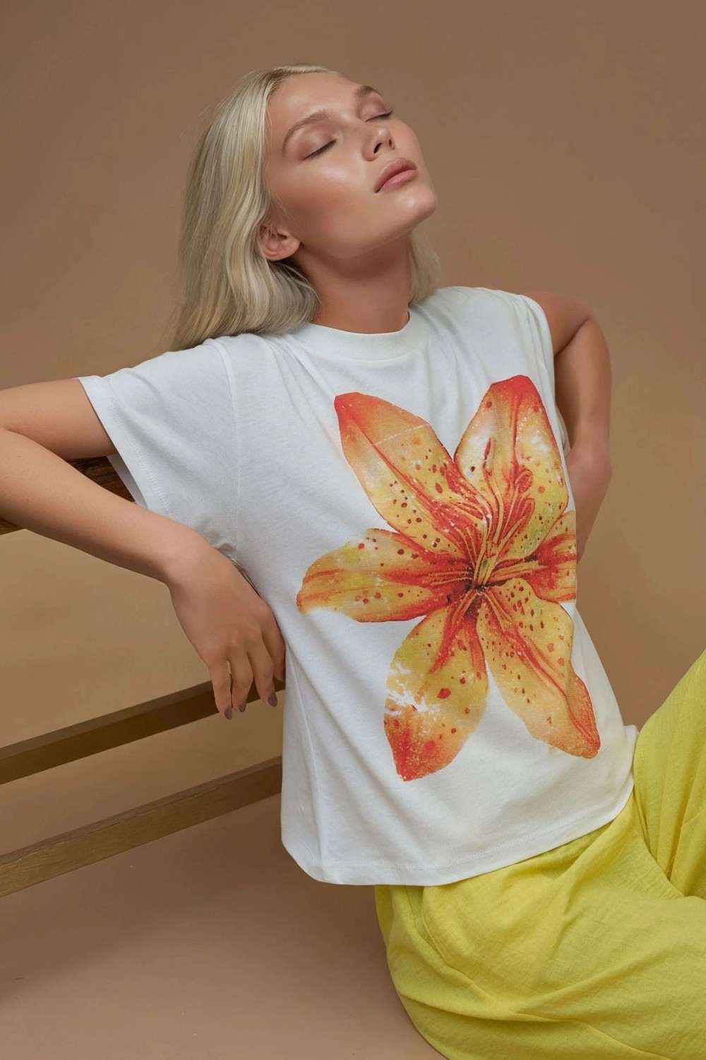 Hiccup Kadınlar Baskı Detaylı Regular Fit Bisiklet Yakalı %100 Pamuklu T-shirt Buz Mavisi