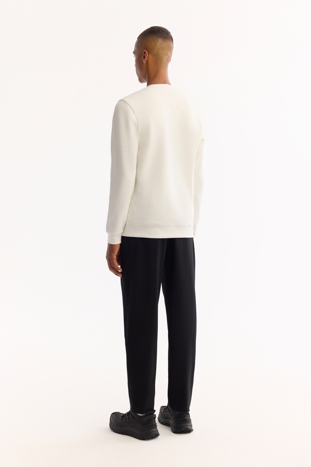 AVVA Erkek Ekru Bisiklet Yaka Pamuklu Bi-Stretch Regular Fit Sweatshirt A52Y1235 görsel 4