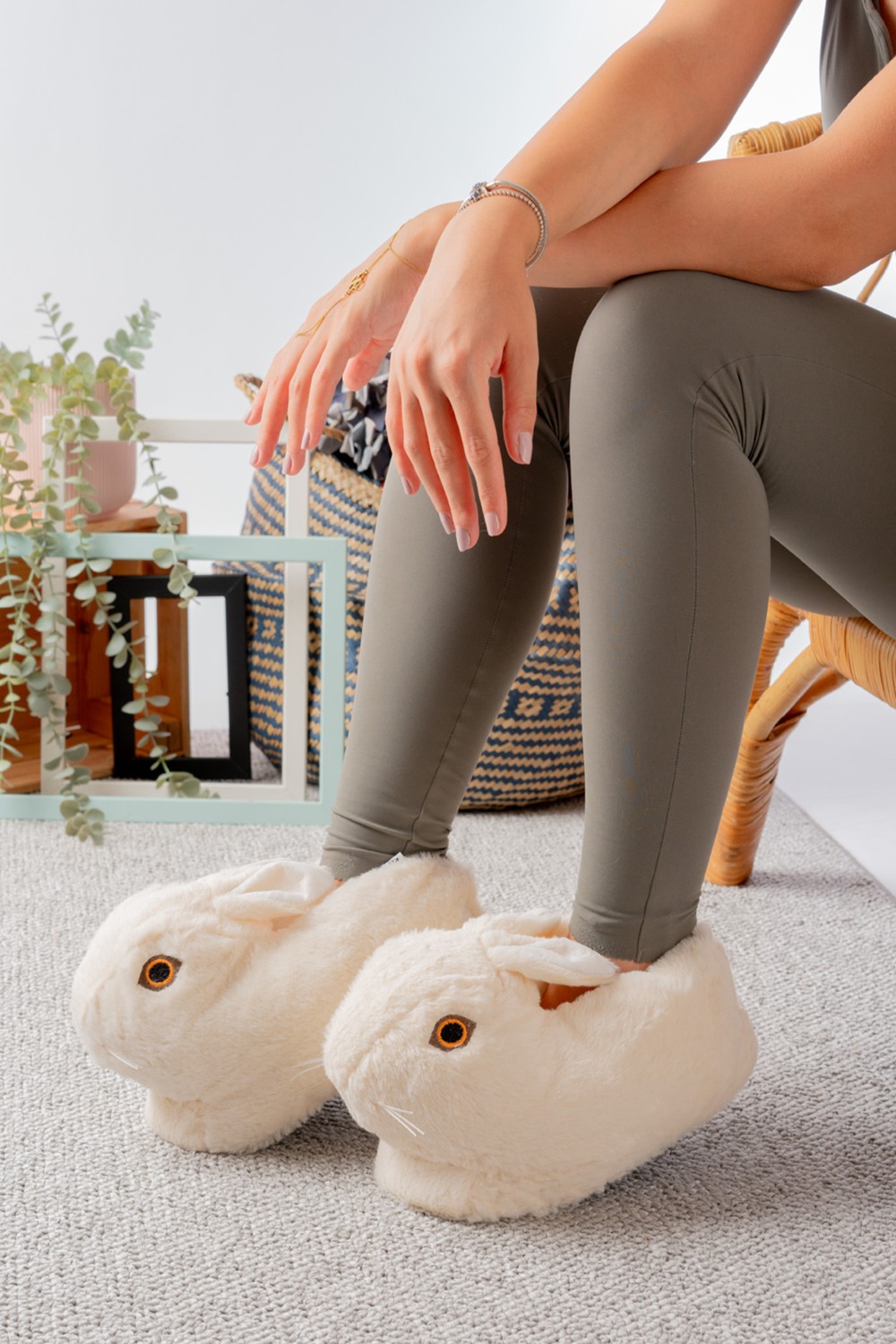 Slipcat Lila Tavşan Figürlü Peluş Panduf Unisex Yumuşak EVA Tabanlı Rahat Ev Ayakkabısı görsel 8
