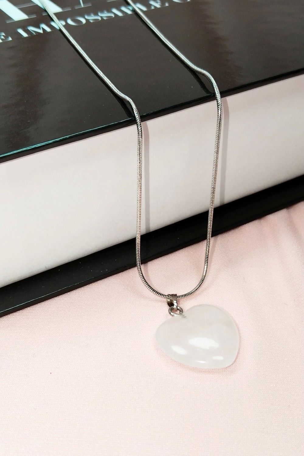 Marsilyan Pembe Kuvars Doğal Taşı Zincirli El Yapımı Kolye Uç: 2 cm Zincir: 20 cm Kutulu görsel 6