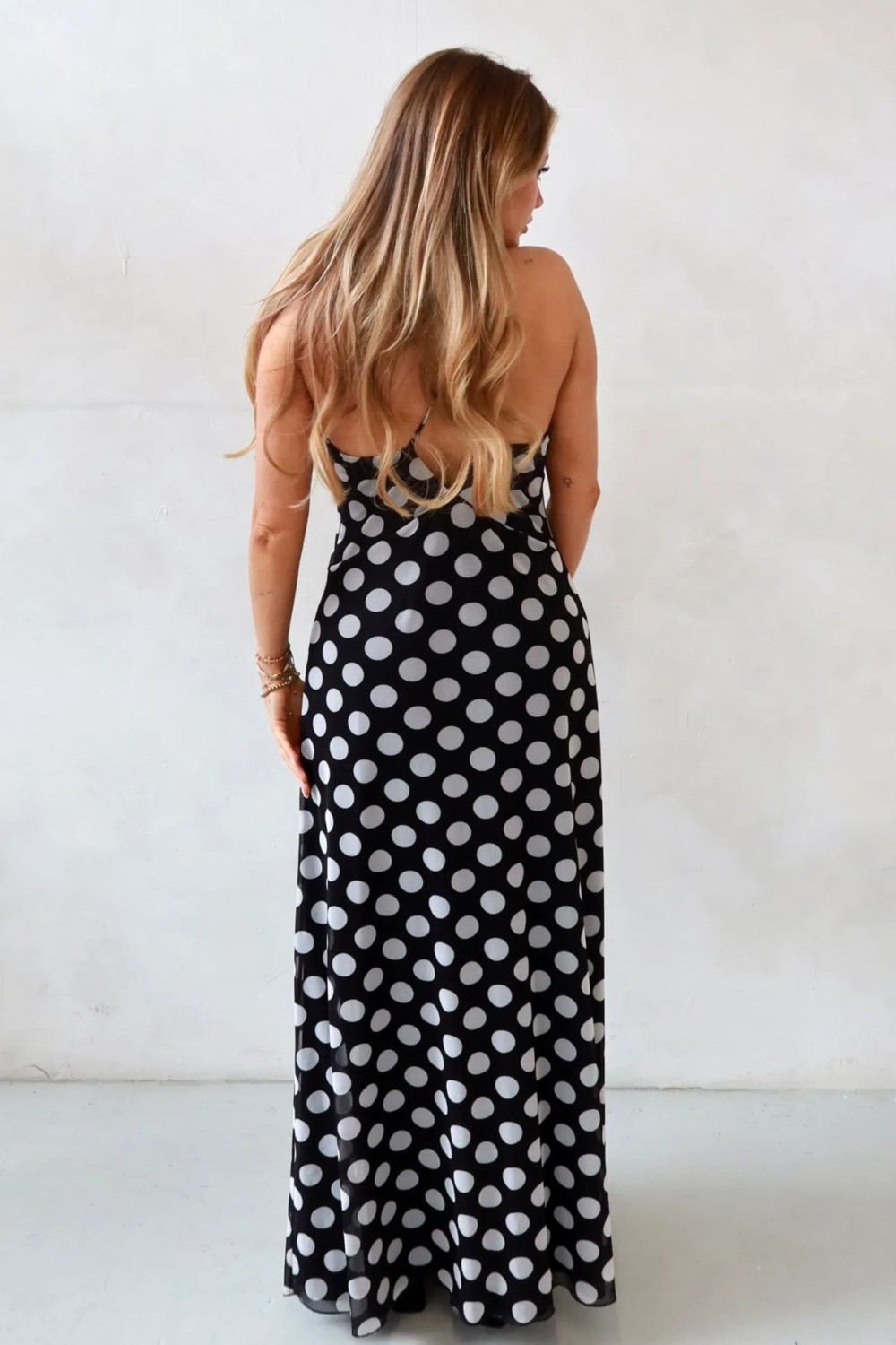 Hiccup Kadınlar Audrey Puantiyeli V-Yaka Maxi Elbise Siyah görsel 8