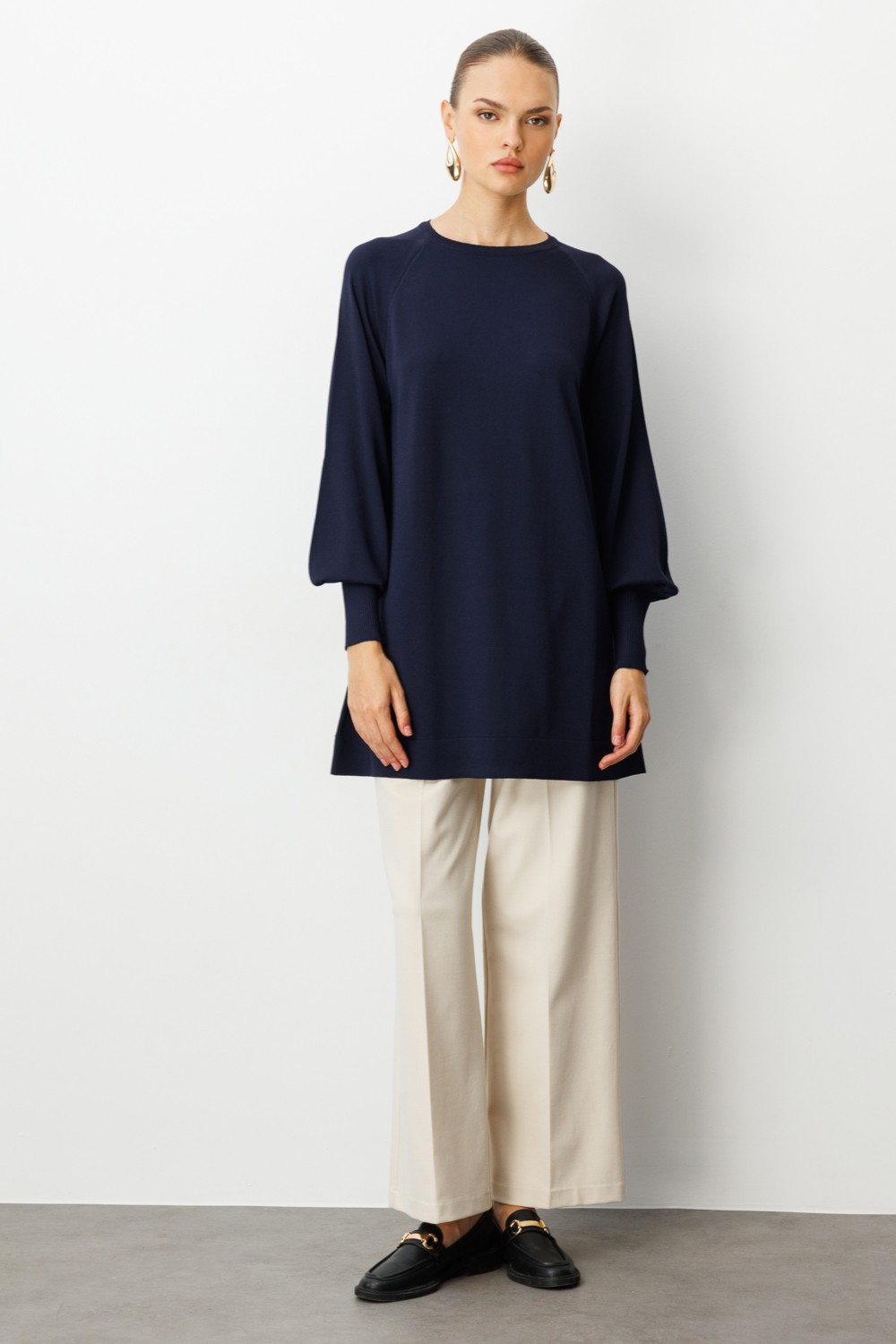 Mizalle Balon Kollu Rayon Lacivert Tunik görsel 8