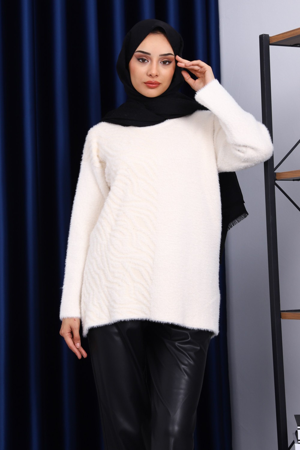 İmaj Butik Krem Bisiklet Yaka Angora Yumoş Triko Kazak görsel 7