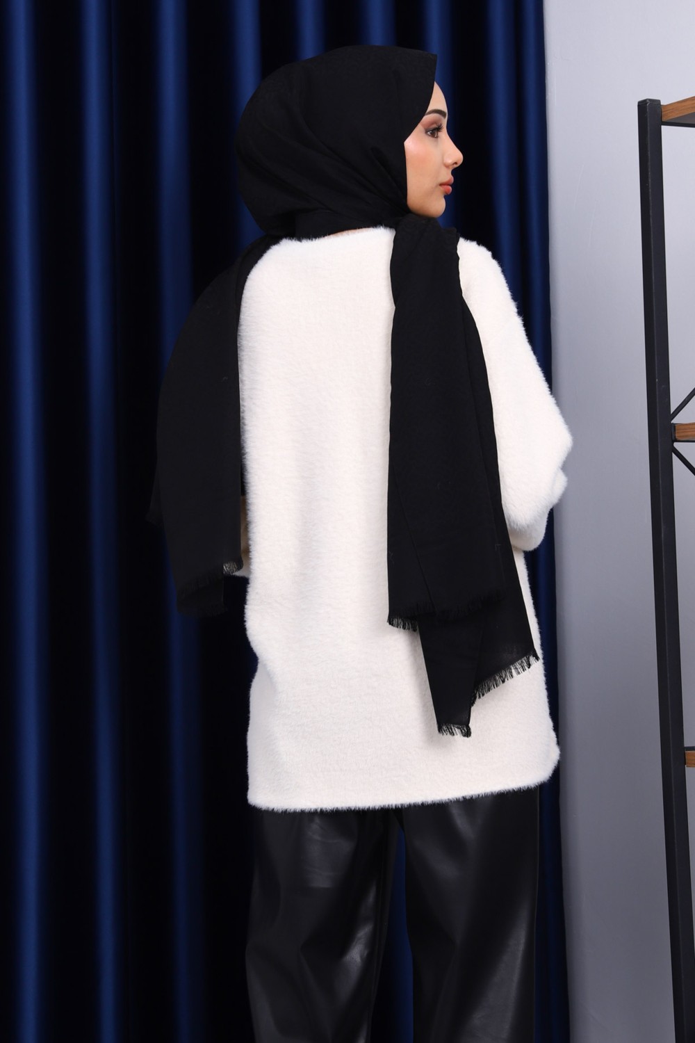 İmaj Butik Krem Bisiklet Yaka Angora Yumoş Triko Kazak görsel 8