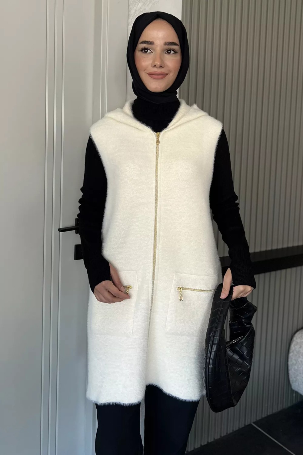 Julude Kolsuz Fermuarlı Yumoş Tesettür Triko Yelek (S,m,l,xl Uyumludur) P-00018185 görsel 2