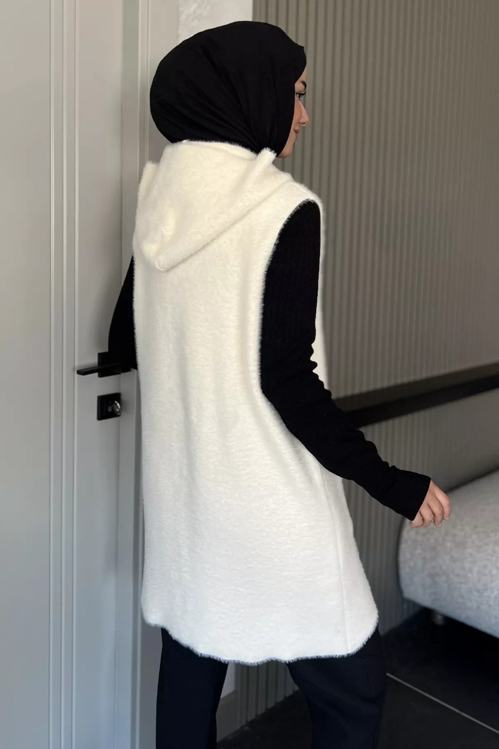 Julude Kolsuz Fermuarlı Yumoş Tesettür Triko Yelek (S,m,l,xl Uyumludur) P-00018185 görsel 5