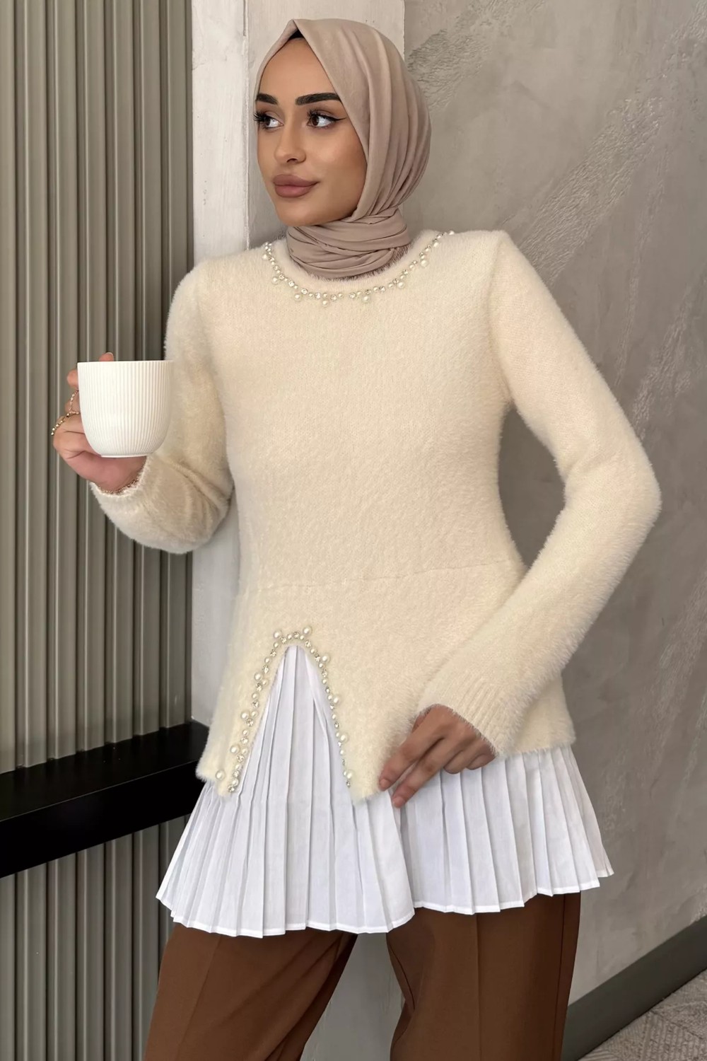 Julude Inci ve Taş Işlemeli Garnili Yumoş Tesettür Triko Kazak (S-M-L Beden Uyumludur.) P-00018071 görsel 5