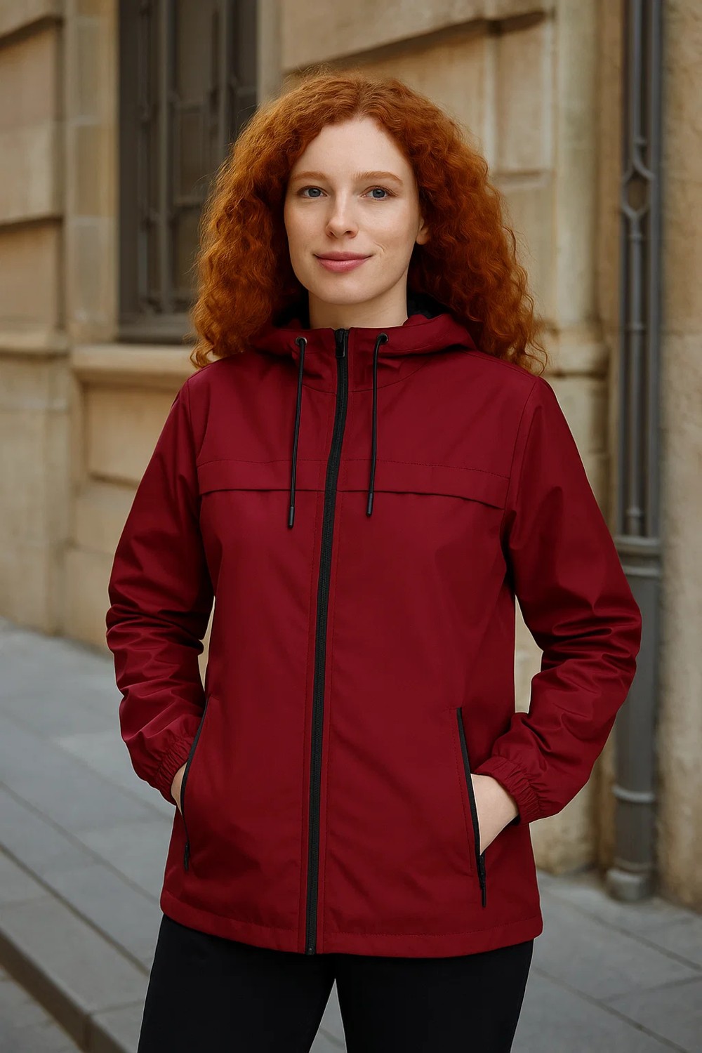 Comstar Kadın Taş Rüzgarlık & Yağmurluk Kapşonlu Hafif Uzun Kol Slim Fit Tasarım