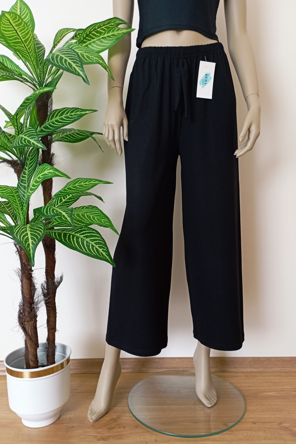 Vip Bera Tekstil Kadın Düz Renk Geniş Paça Pamuklu Penye Basic Pantolon görsel 4
