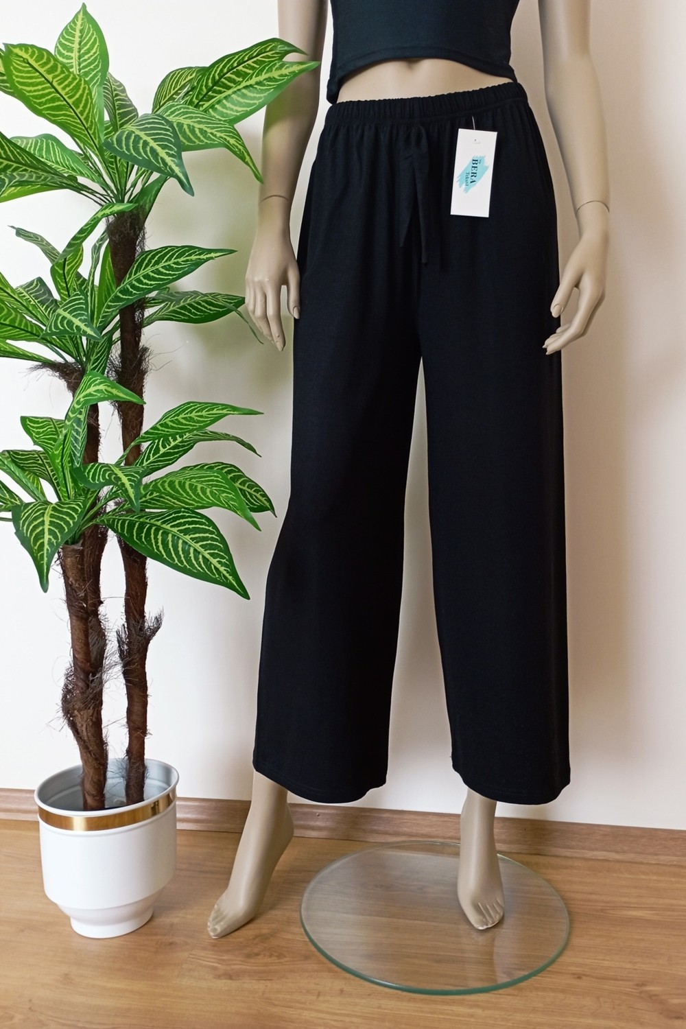 Vip Bera Tekstil Kadın Düz Renk Geniş Paça Pamuklu Penye Basic Pantolon görsel 6