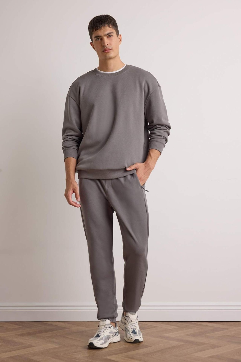 DeFacto Slim Fit Dar Kesim Fermuar Cepli Pike Eşofman Altı D5258AX25AU