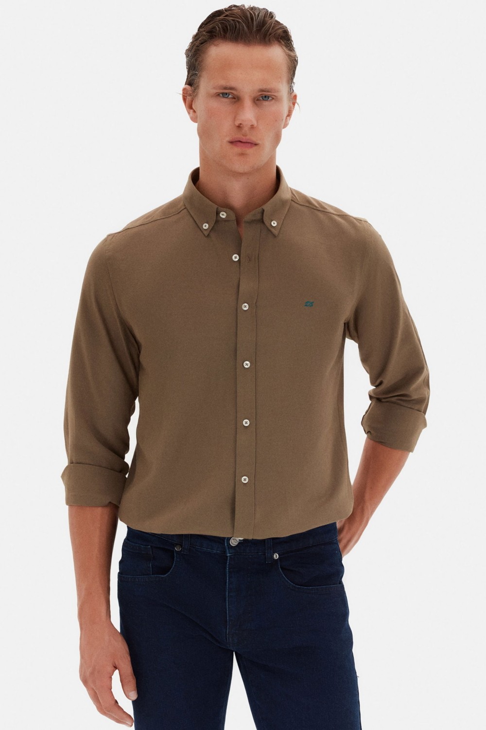 D'S Damat Slim Fit Bej Oxford Düğmeli Yaka Kolay Ütülenebilir Nakış Detaylı Pamuklu Gömlek 4HC02ORT03265 görsel 4