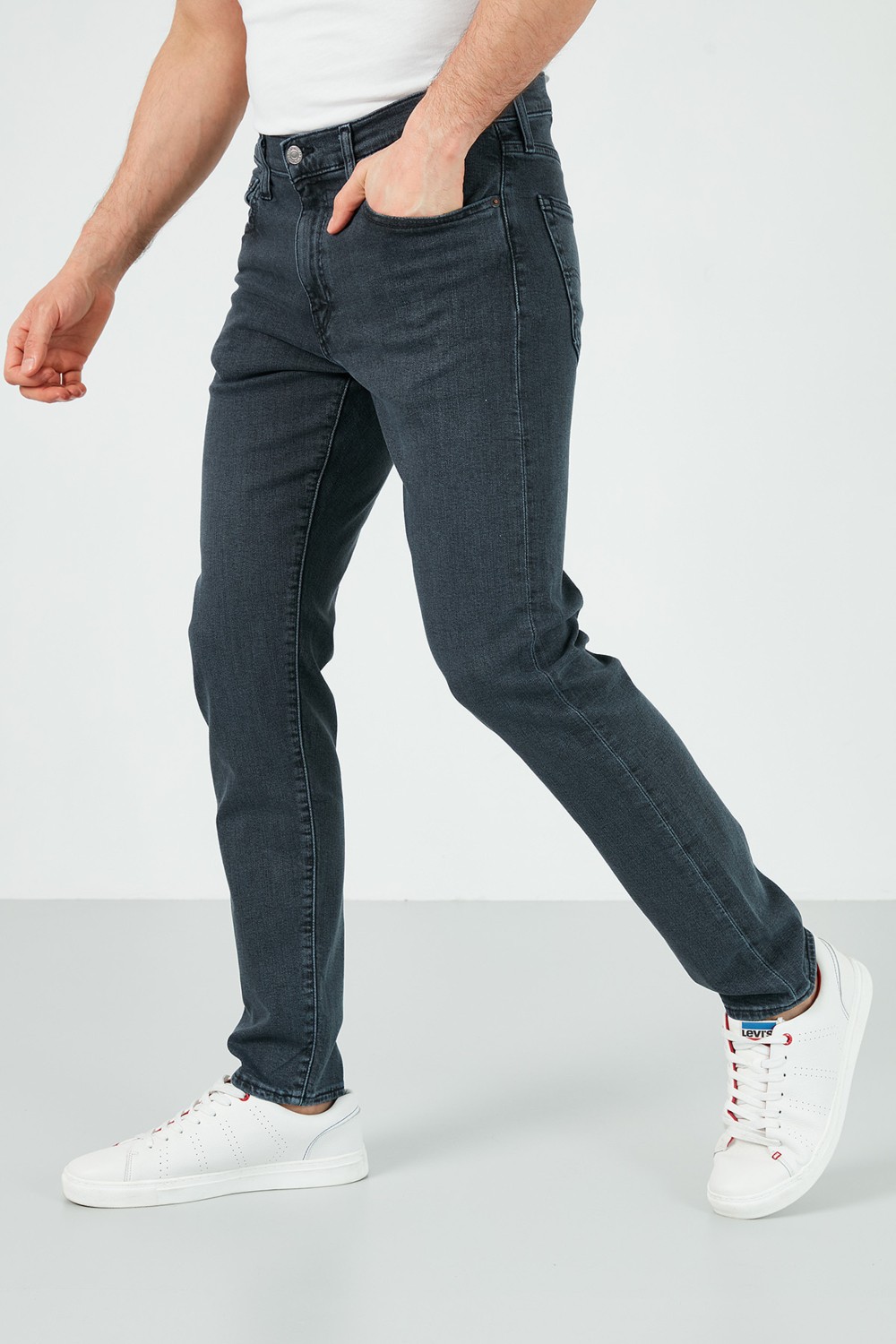 Levi's ® 512™ Slim Taper Erkek Jean Pantolon Regular Fit Denim Kumaş Richmond Blue Black görsel 3