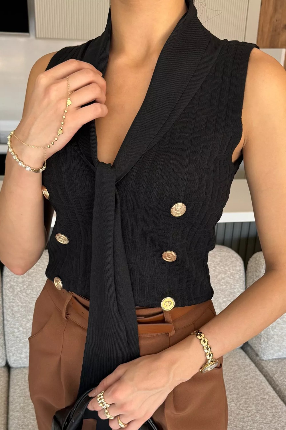 Gülseli Ön Bağlamalı Triko Yelek P-00018222 görsel 3