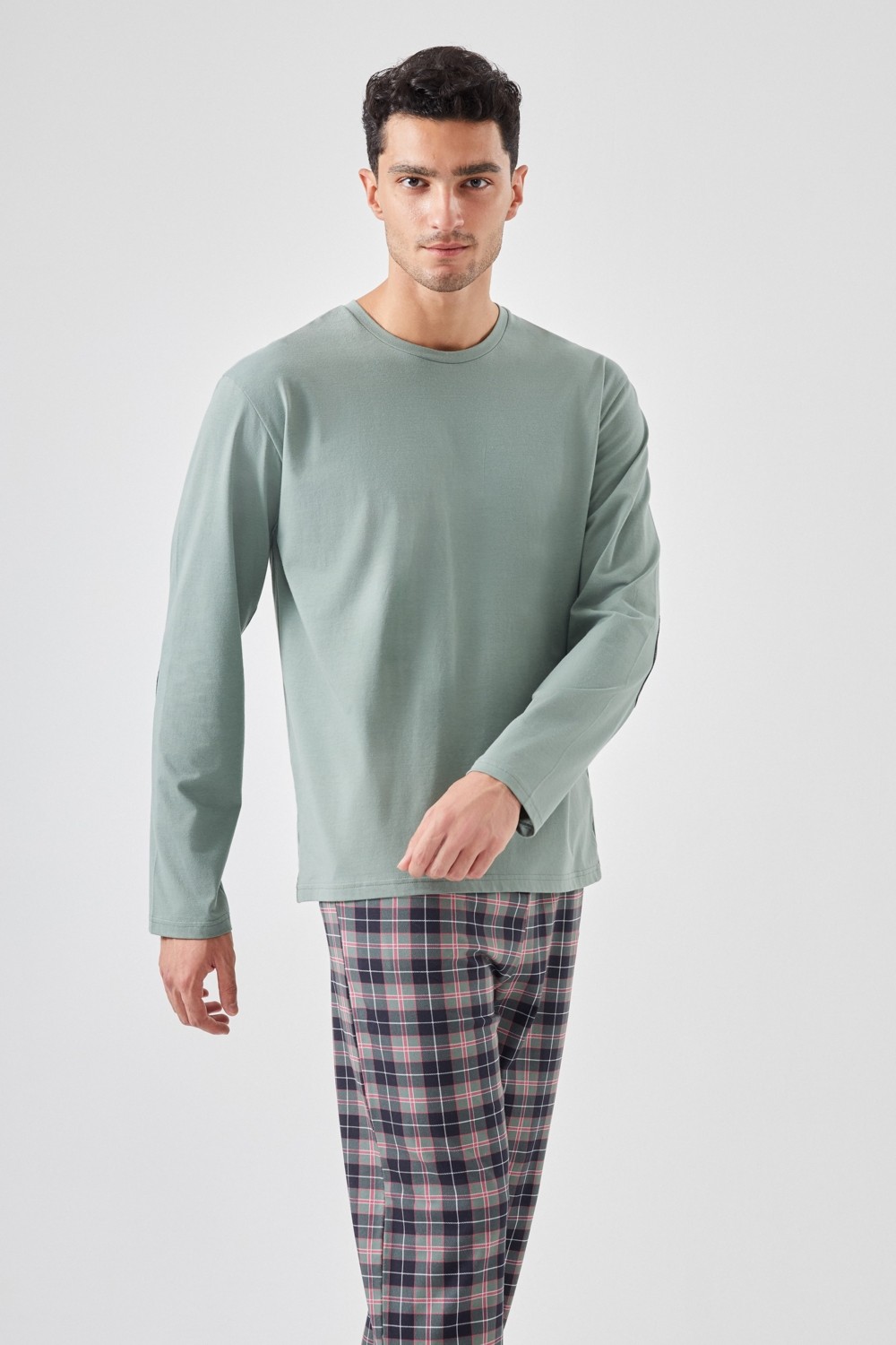 Koza İç Giyim Erkek Pamuklu Uzun Kollu Yamalı Ekose Desenli Pijama Takımı