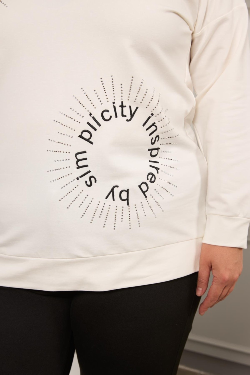 Rmg Taş ve Nakışlı Büyük Beden Sweatshirt Beyaz görsel 2
