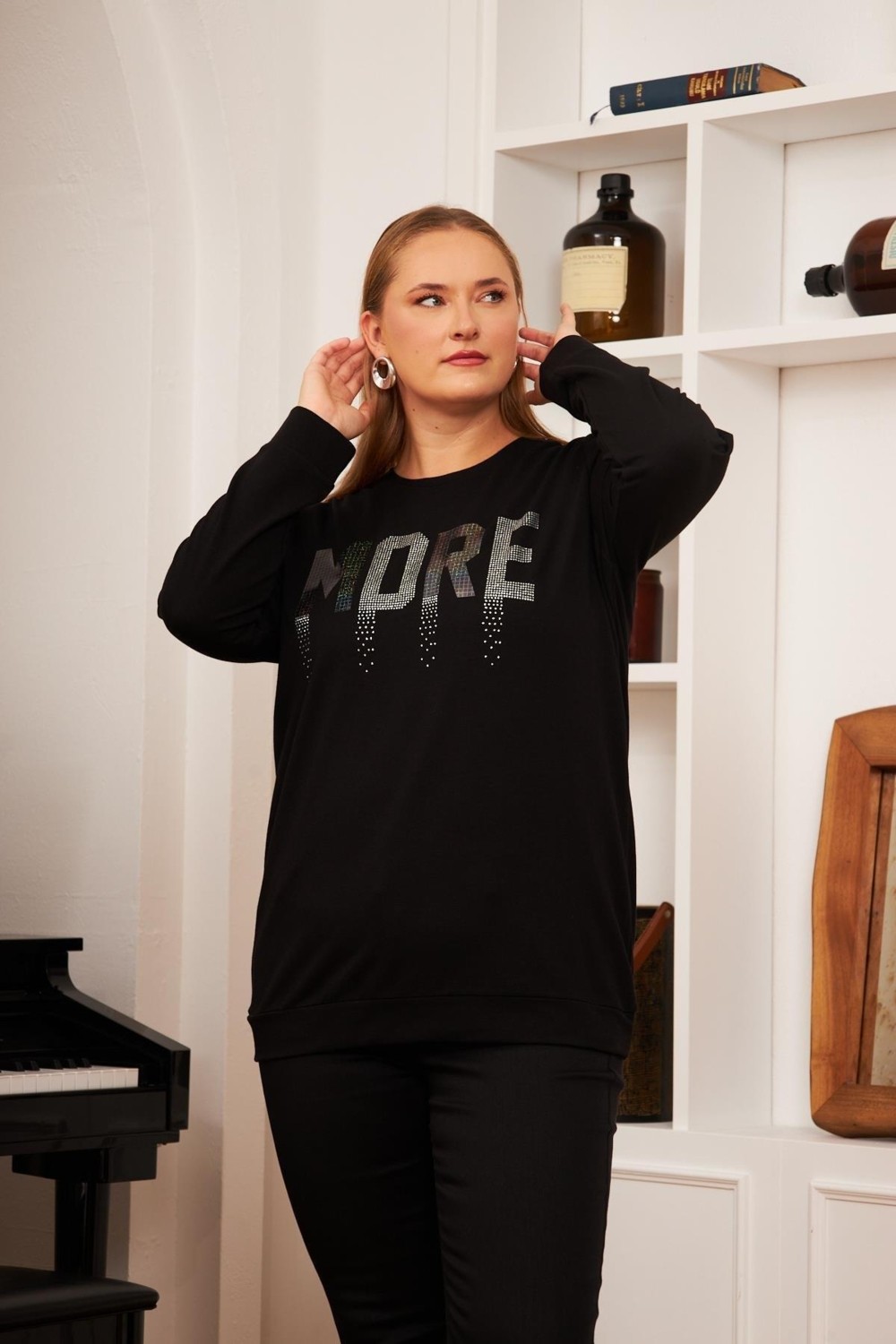 Imagine Giyim Kadın Işıltılı Taş Detaylı Siyah Büyük Beden Sweatshirt görsel 2