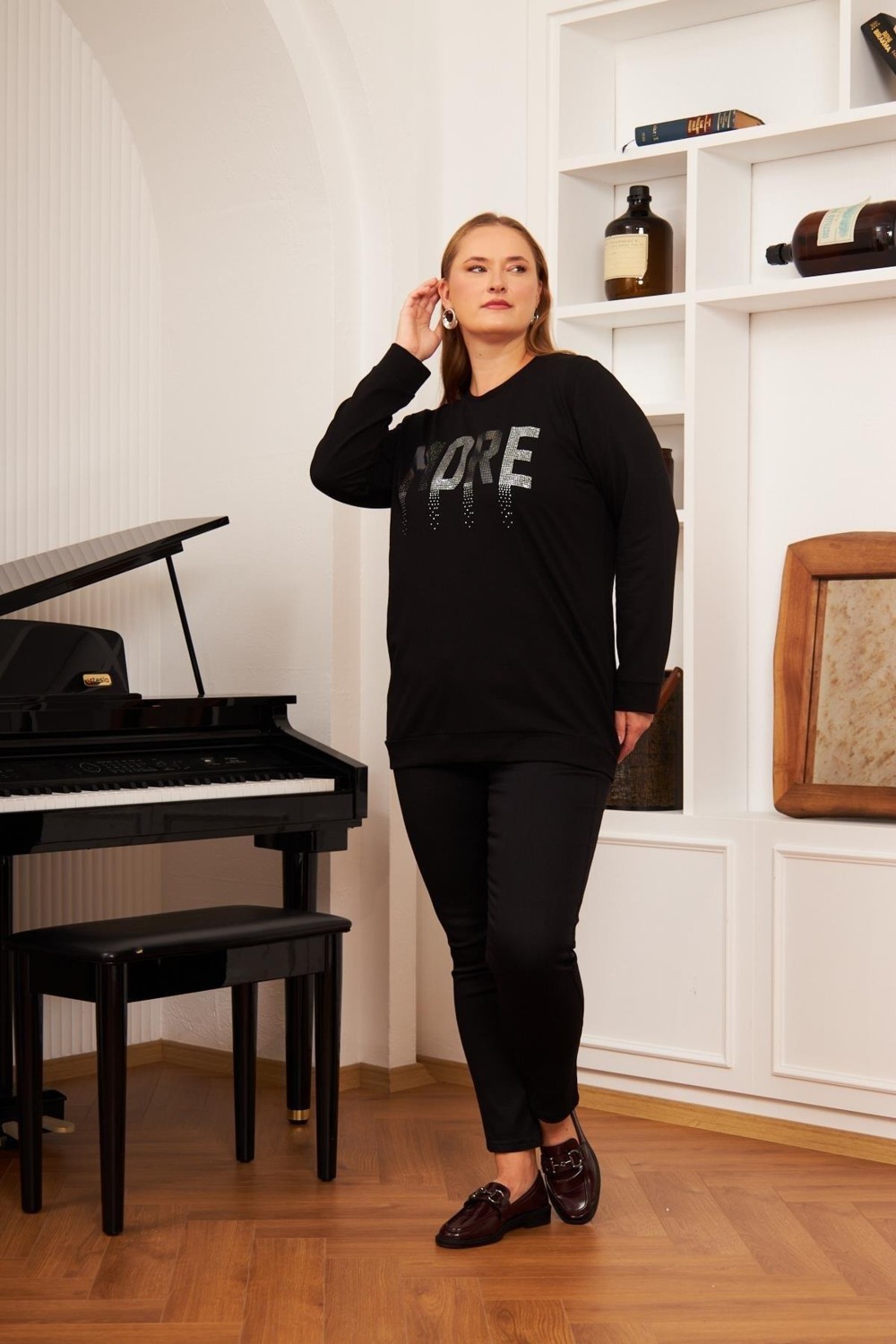 Imagine Giyim Kadın Işıltılı Taş Detaylı Siyah Büyük Beden Sweatshirt görsel 5