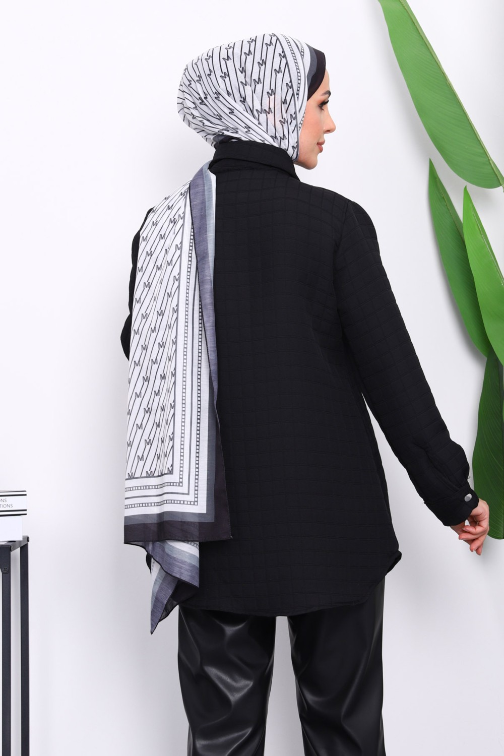 İmaj Butik Kahverengi Kapitone Çıtçıtlı Cepli Ceket görsel 4