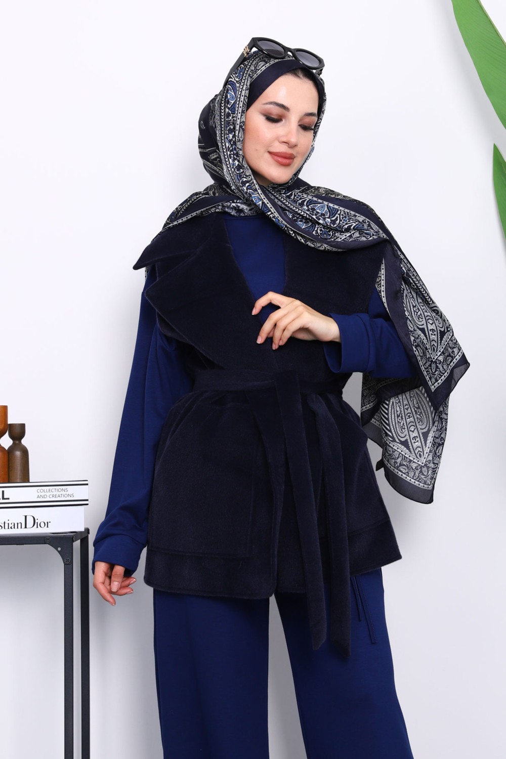 İmaj Butik Lacivert Kruvaze Yaka Kuşaklı Kaşe Yelek görsel 3