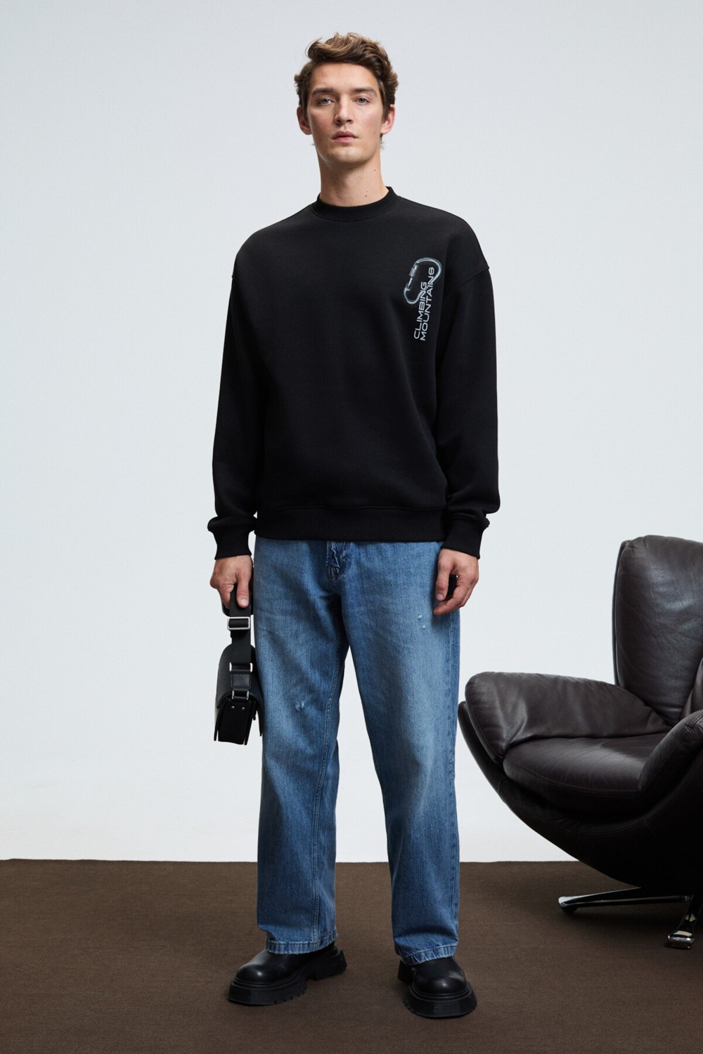 Grimelange ALDEN Erkek Yuvarlak Yaka Göğsü Ve Sırtı Baskılı Relaxed Fit Siyah Sweatshirt görsel 3