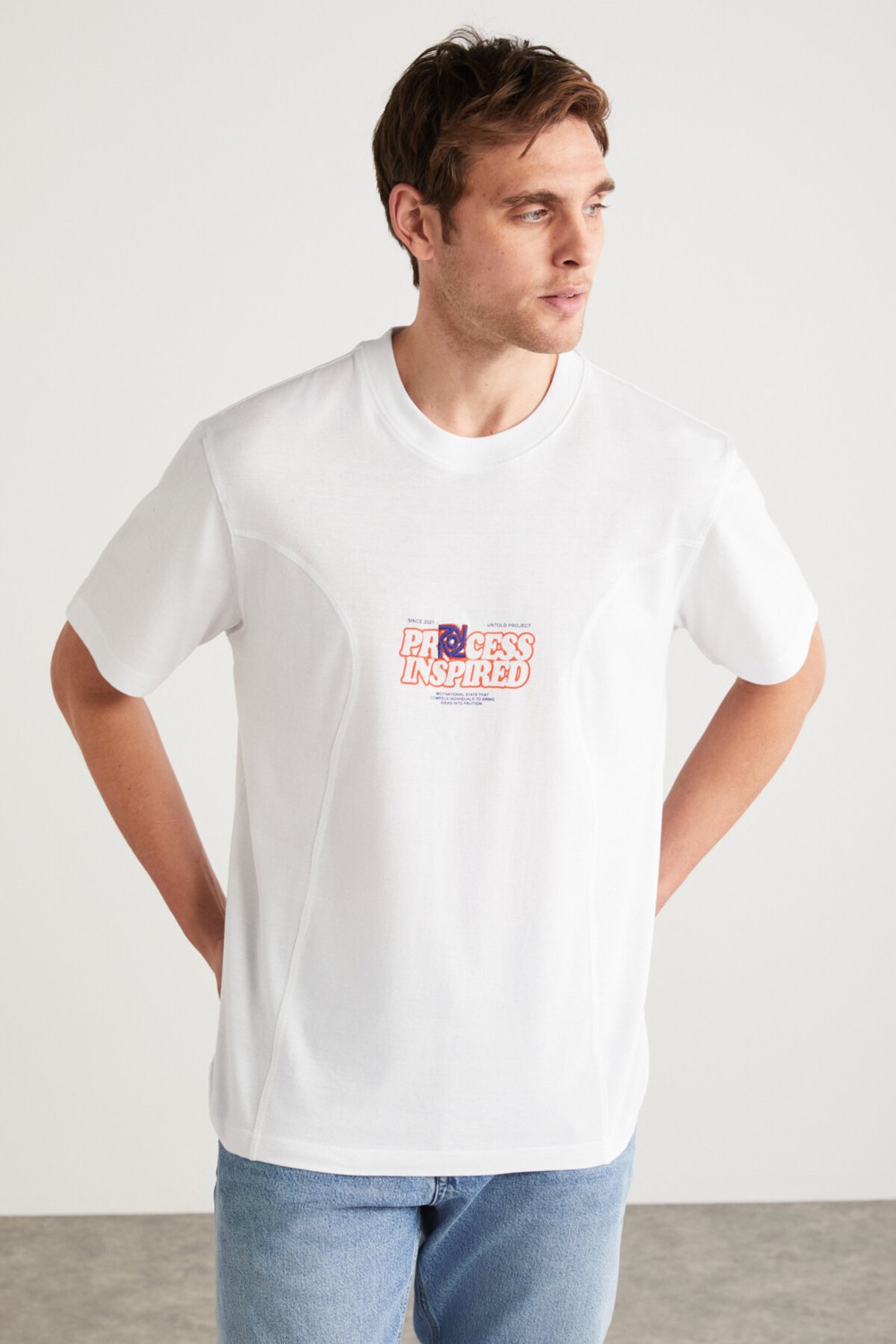 Grimelange MANUEL Erkek %100 Pamuklu Baskı Ve Nakış Detaylı Bisiklet Yaka Kısa Kollu Beyaz T-Shirt görsel 3