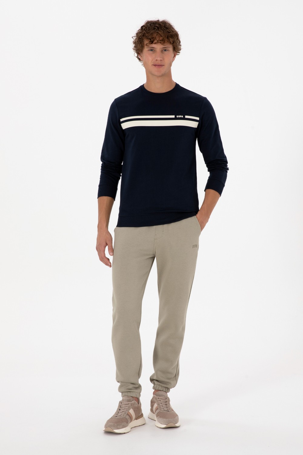 U.S. Polo Assn. Erkek Regular Fit Bisiklet Yaka Siyah İnce Sweatshirt 50313801-VR046 görsel 4