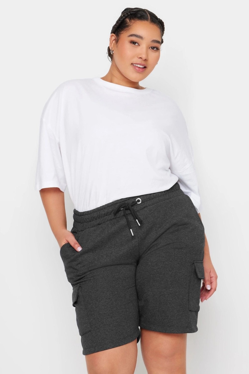 Stil Diva Büyük Beden Cepli Beli Büzgülü Bol Kesim Jogger Şort 303196 görsel 2