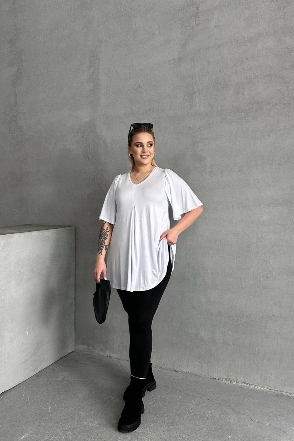 Stil Diva Büyük Beden V Yaka Desensiz Asimetrik Kesim Likralı Bluz Mdl-2 görsel 6