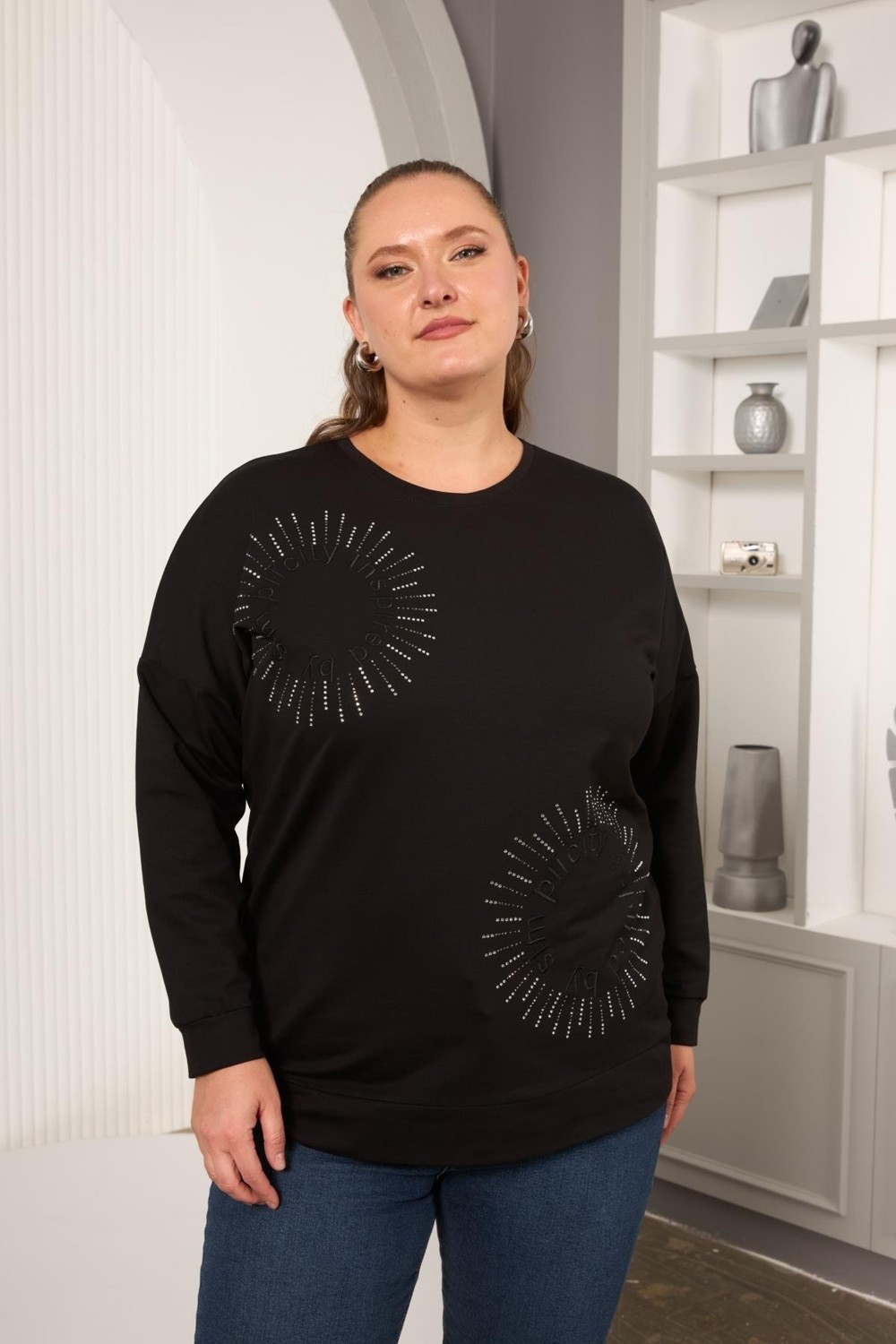 Rmg Taş ve Nakışlı Büyük Beden Sweatshirt Siyah