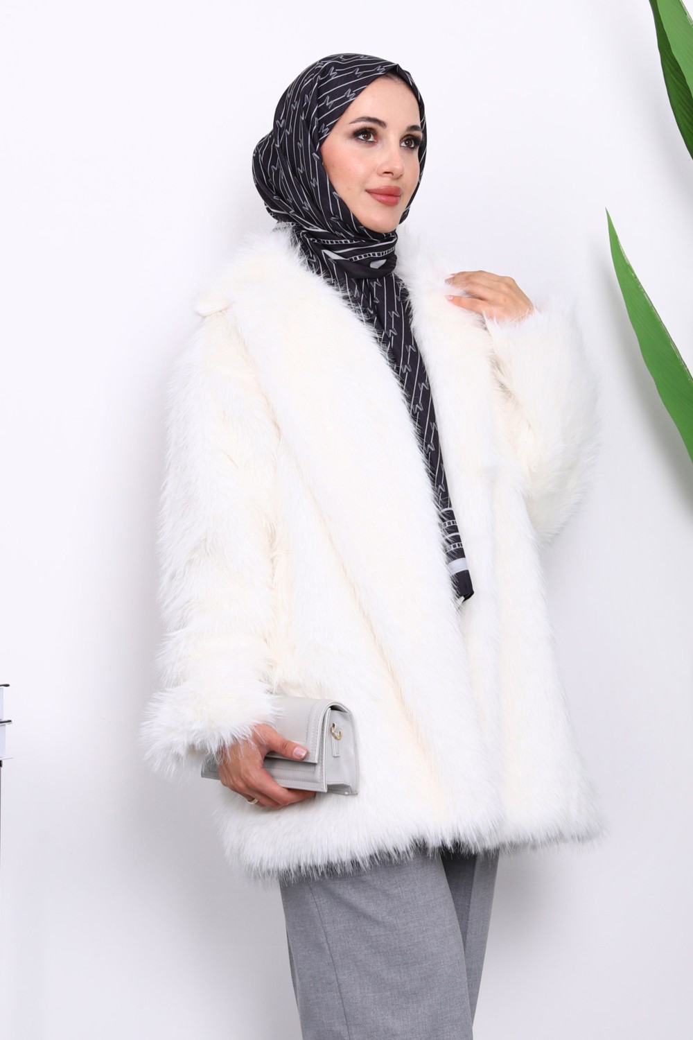 İmaj Butik Füme Astarlı Kısa Kürk Kaban görsel 7