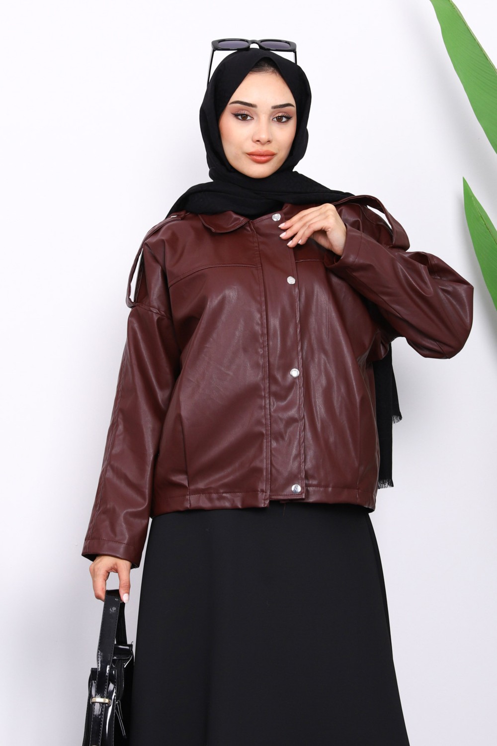 İmaj Butik Siyah Omuz Apoletli Deri Ceket görsel 5