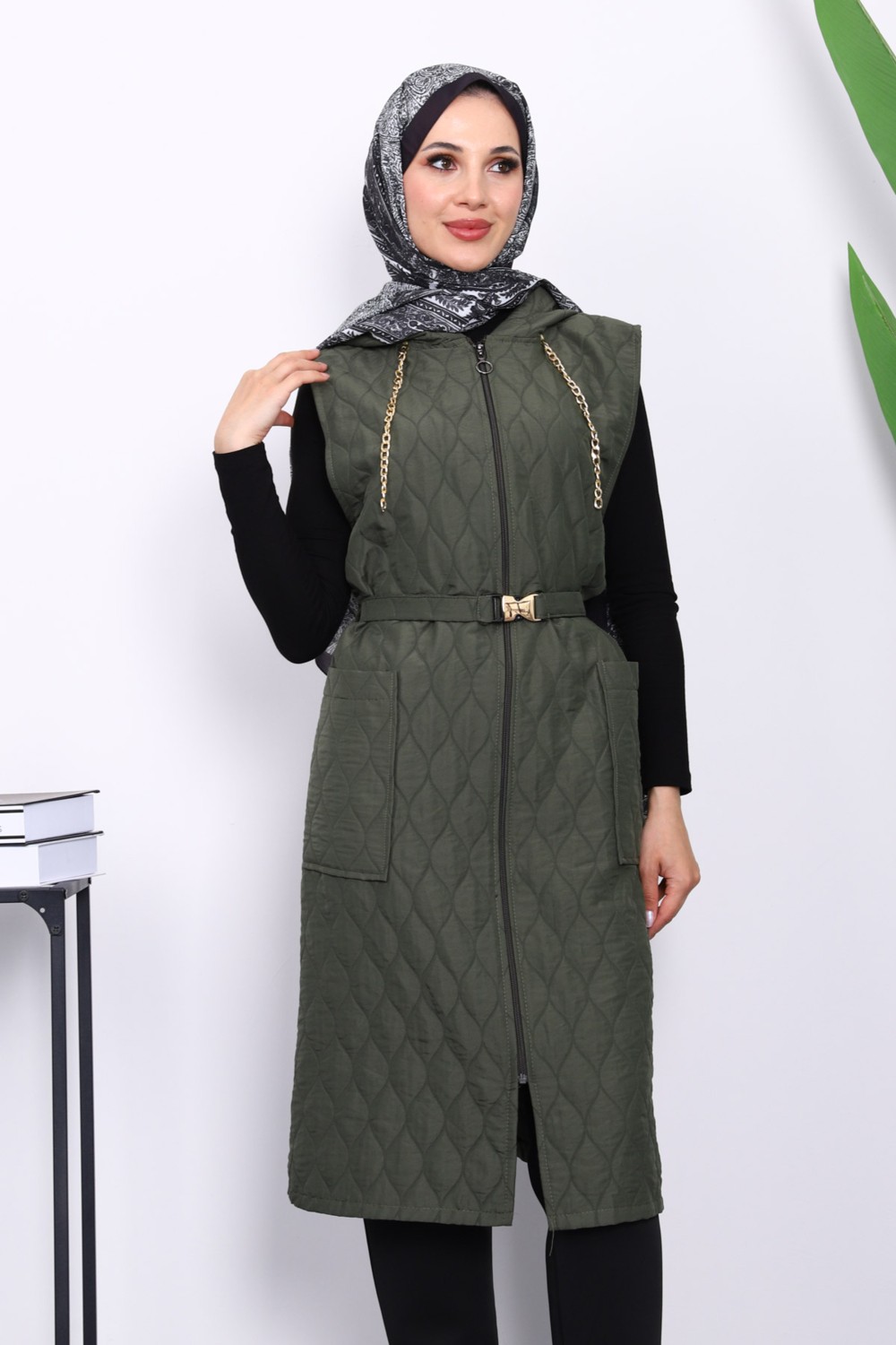 İmaj Butik Haki Kapüşonlu Kemerli Kapitone Yelek görsel 3
