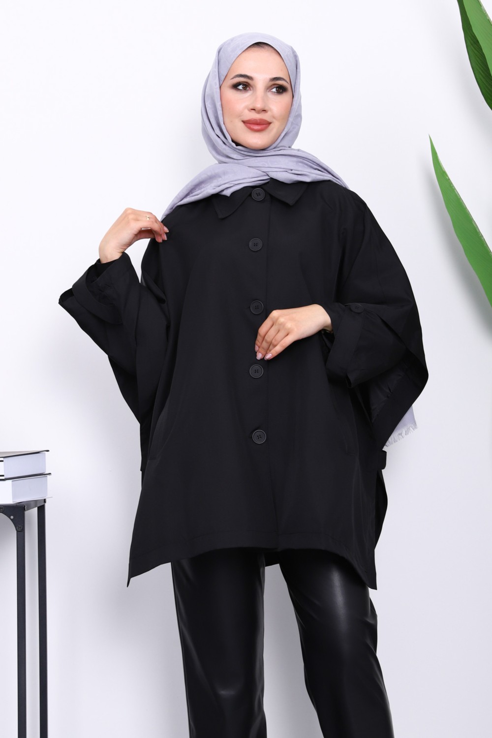 İmaj Butik Siyah Oversize Düğmeli Panço Trenç görsel 3
