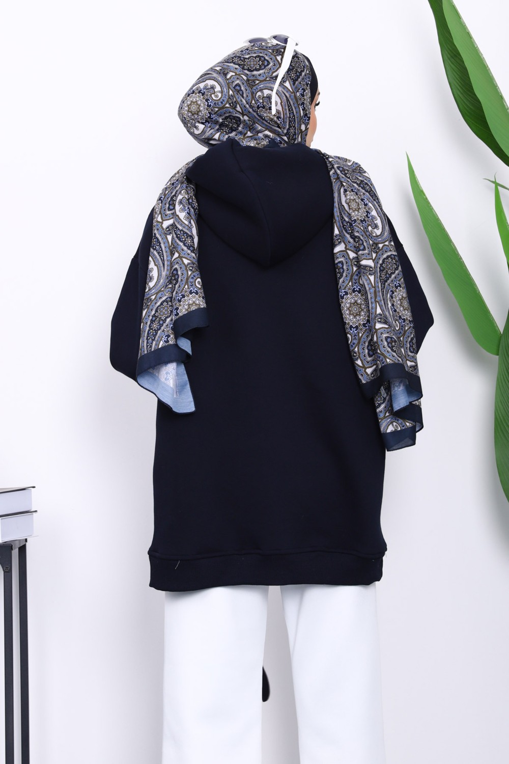 İmaj Butik Ekru Bağcık Detaylı Üç İplik Kapşonlu Hırka görsel 8