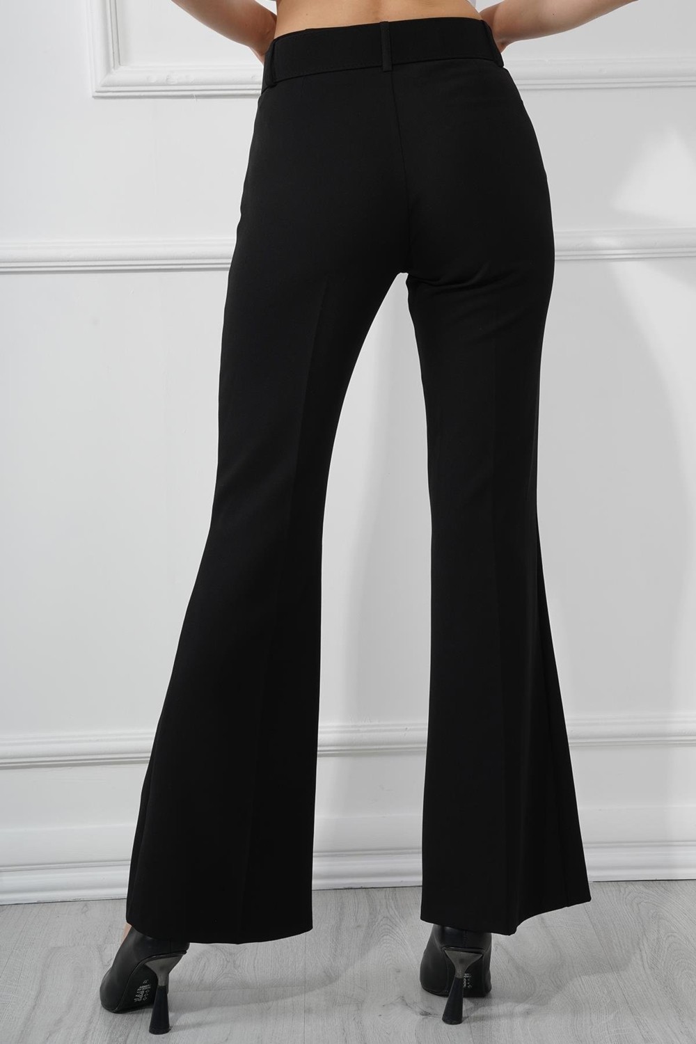 Manga Moda Kaside Manga Moda Kemerli Ispanyol Paça Kumaş Pantolon M1571 Siyah görsel 3