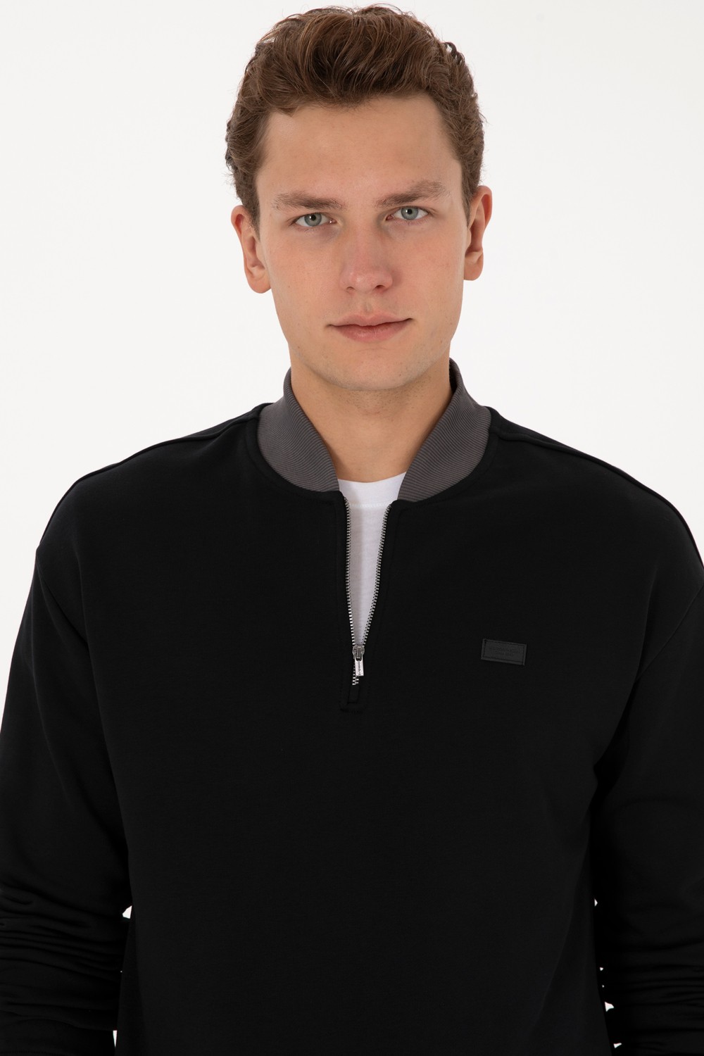 U.S. Polo Assn. Erkek Comfort Fit Yarım Fermuarlı Siyah Sweatshirt 50309019-VR046 görsel 2