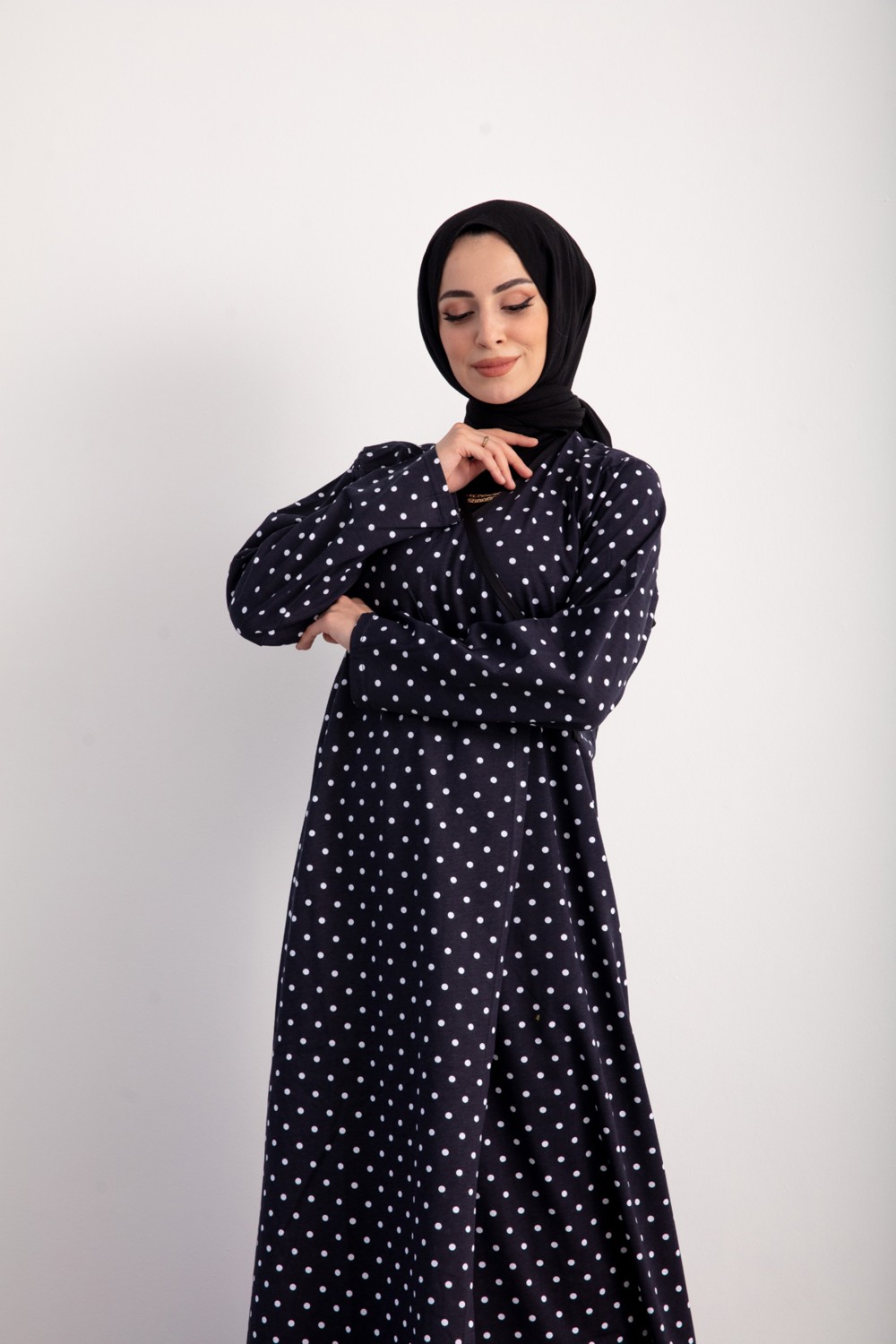 Defka Kruvaze Yandan Bağlamalı Kadın Namaz Elbisesi Sabahlık Puantiye Desenli