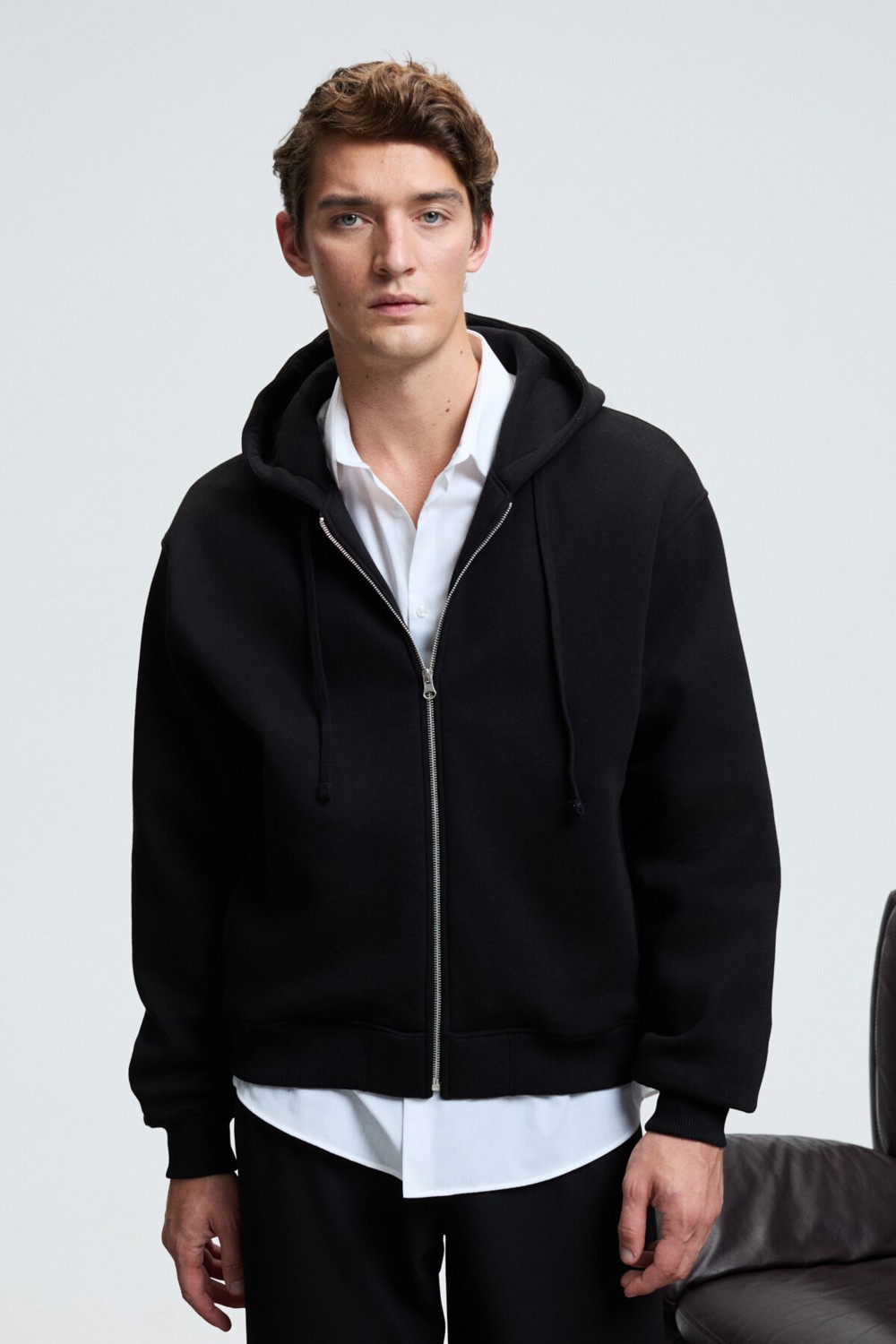 Grimelange ASHBY Erkek Kapüşonlu Fermuarlı Cepli Kordonlu Boxy Kalıp Acı Kahve Sweatshirt görsel 3