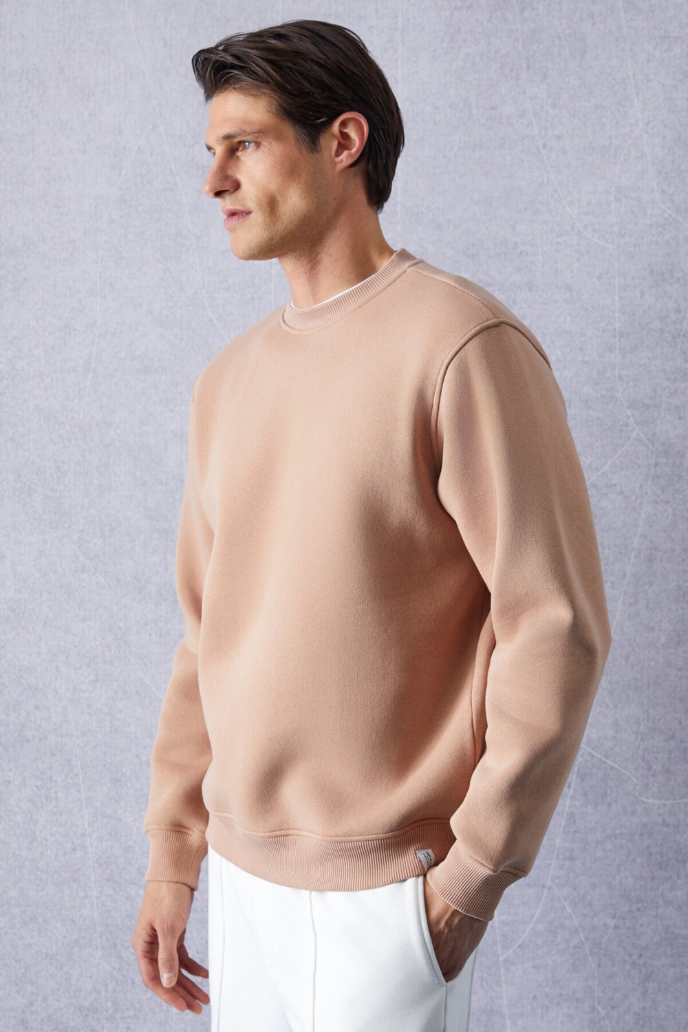 Grimelange TRAVIS Erkek Organik Kumaşlı Yumuşacık Regular Fit Yuvarlak Yakalı Kahverengi Sweatshirt