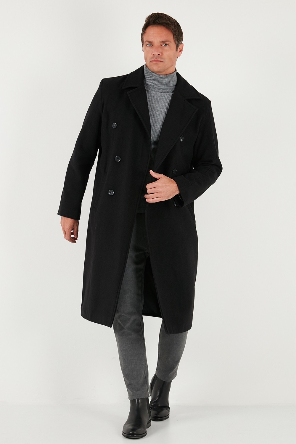 Buratti Loose Fit Uzun Astarlı Kruvaze Yaka Akrilik Kaban Erkek Düz Siyah Kalın Model