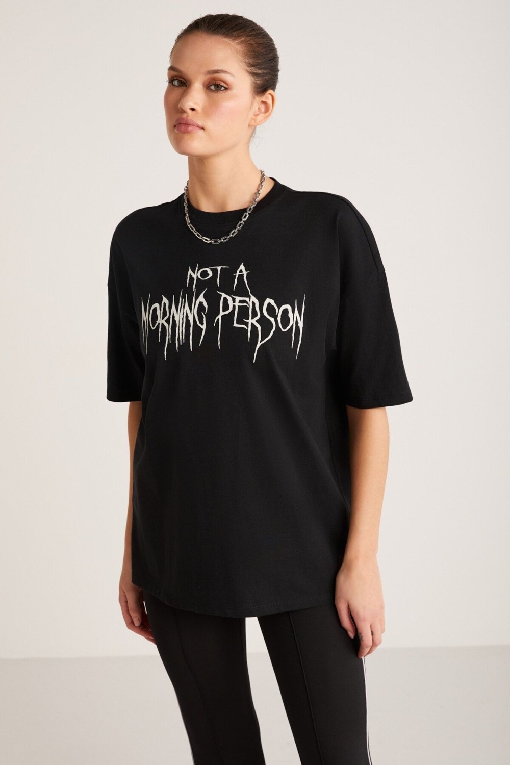 Grimelange Maddıe Kadın Önü Yazı Baskılı Siyah T-shirt görsel 4