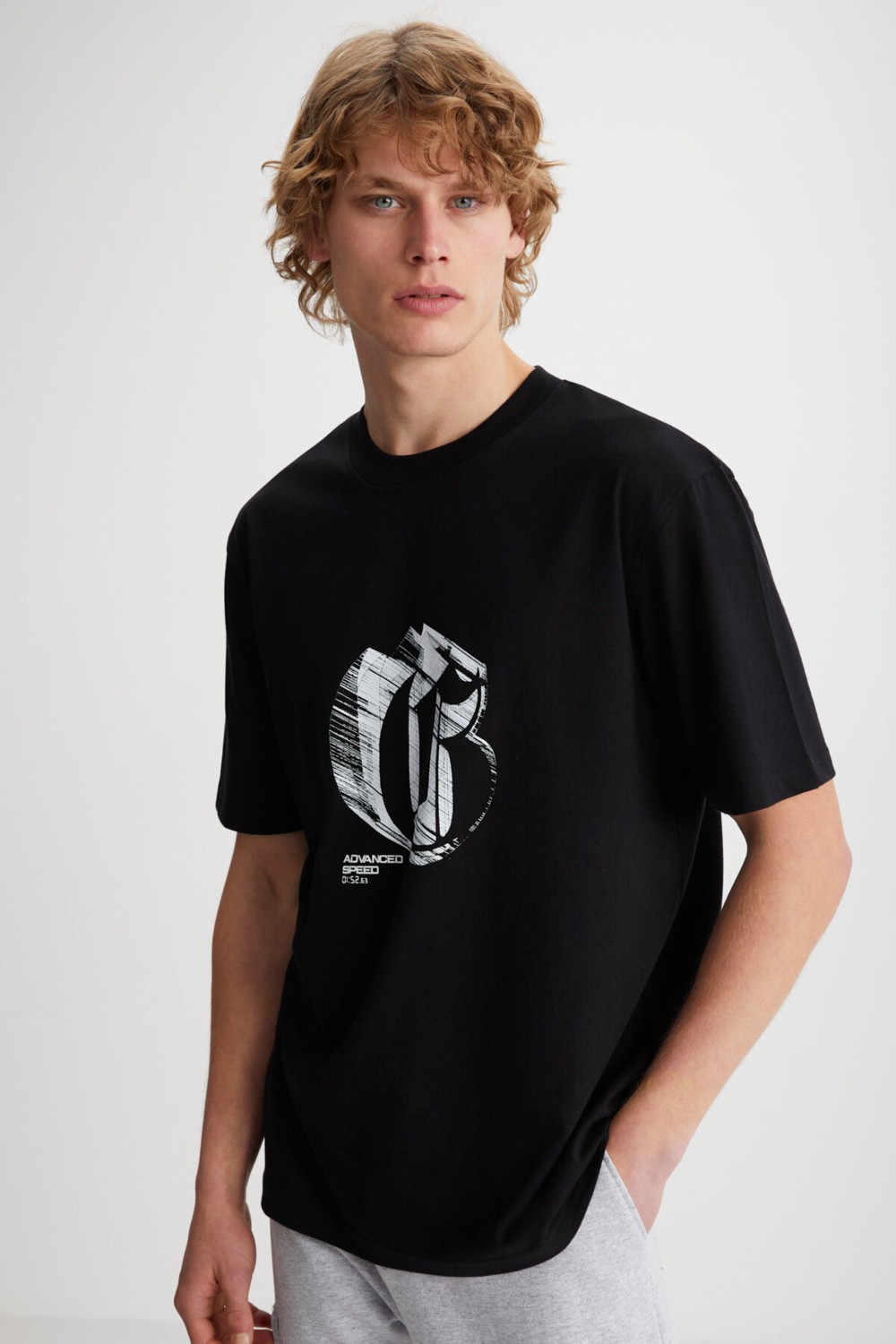 Grimelange ELIJAH Baskılı Bisiklet Yaka %100 Pamuk Siyah T-Shirt görsel 4