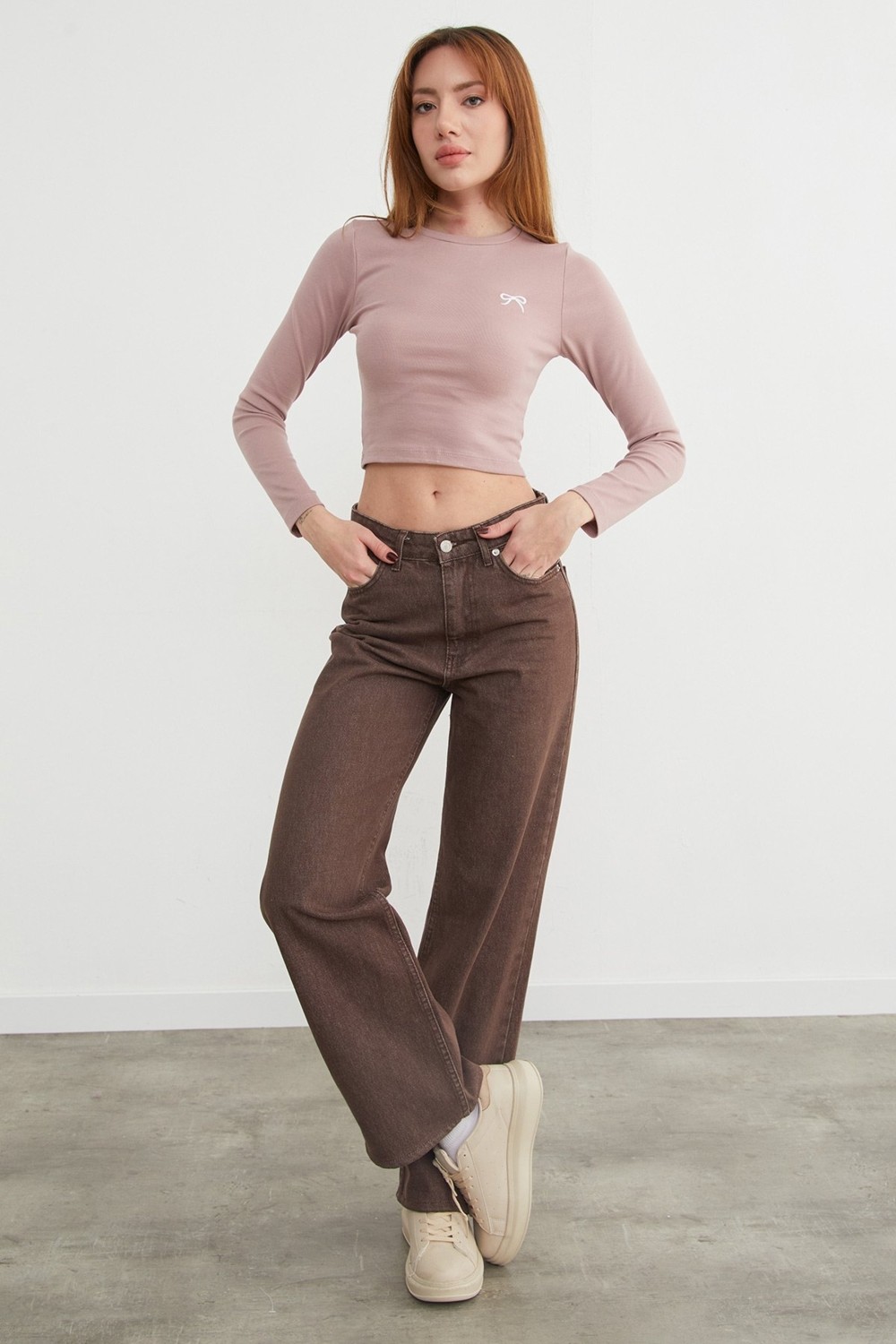 FullaModa Fiyonk Nakışlı Likralı Crop Body görsel 8