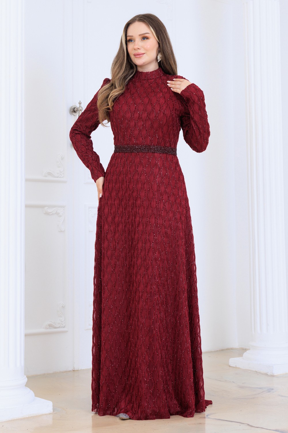 Elben Moda Lina Tesettür Abiye Elbise Dantel Kumaş Eteği Kuyruk ve Beli Taş Detaylı görsel 3